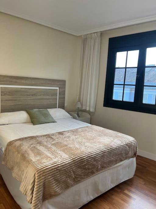 Casa Con Terraza En El Casco Βίλα Betanzos Εξωτερικό φωτογραφία